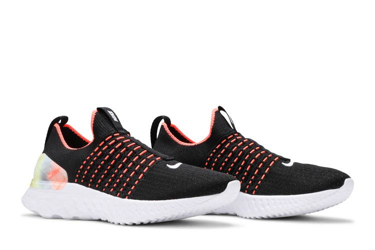 wmns-react-phantom-run-flyknit-2-black-bright-mango-dd9668-001_07