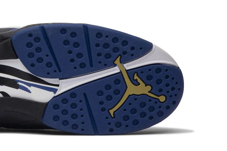 Krossovki-OVO-x-Air-Jordan-8-Retro-Promo-Kentucky-Madness-4