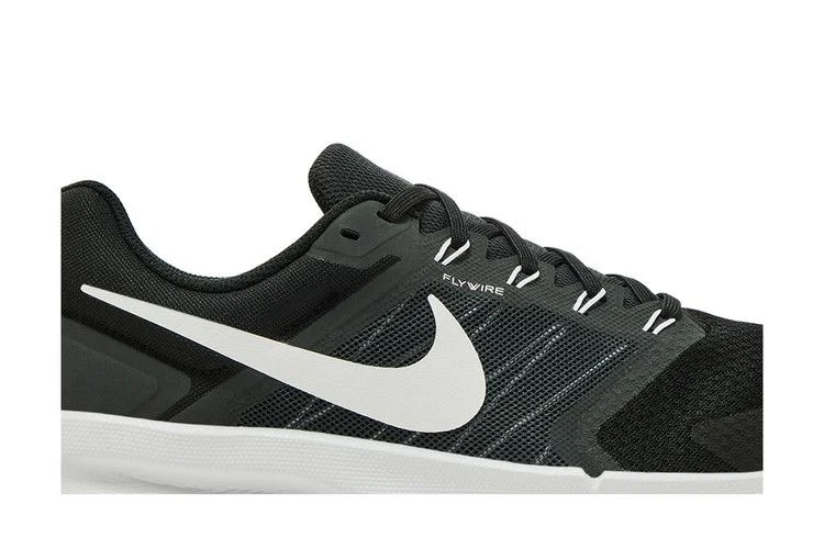 Кроссовки Nike Run Swift 3 'Black White'