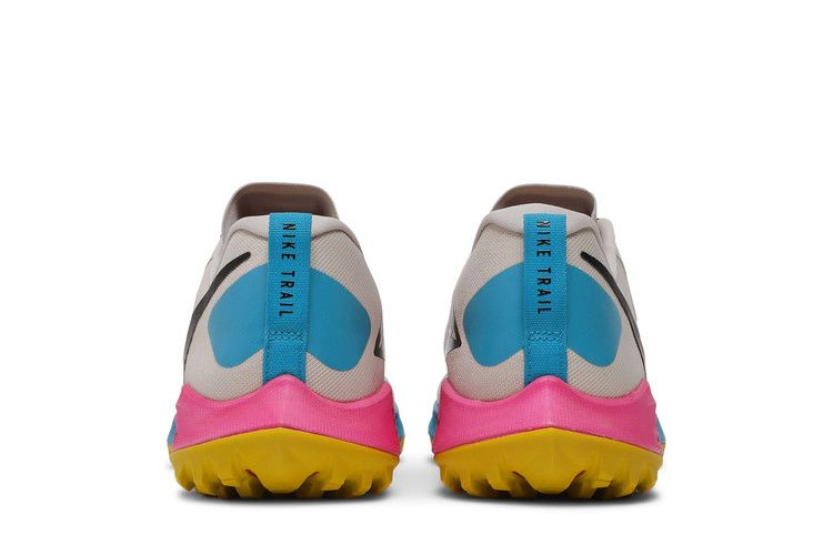 air-zoom-terra-kiger-5-light-orewood-pink-aq2219-100_05