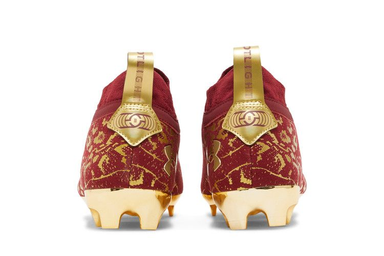 Кроссовки Under Armour Spotlight LUX Suede 2.0 'Dark Red Metallic Gold'