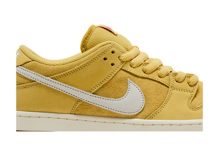 Кроссовки Nike Dunk Low Pro SB 'Saturn Gold'