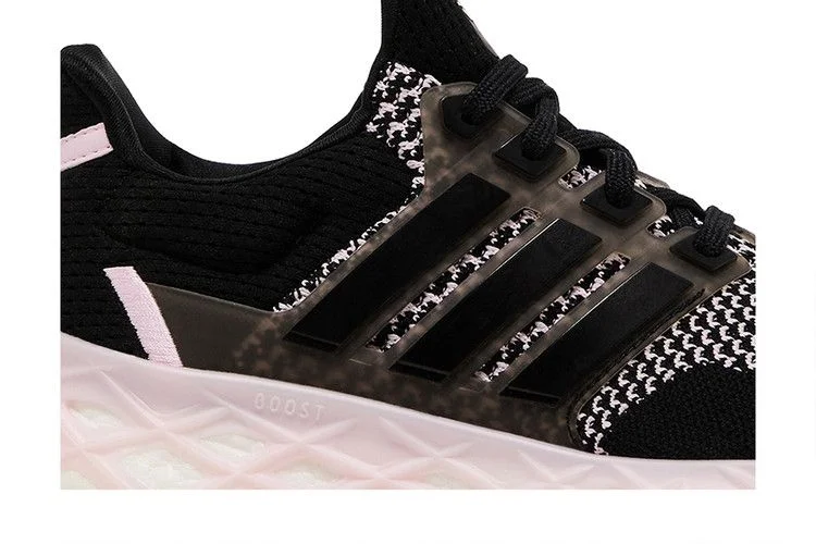 Кроссовки adidas Wmns UltraBoost Web DNA 'Black Clear Pink'