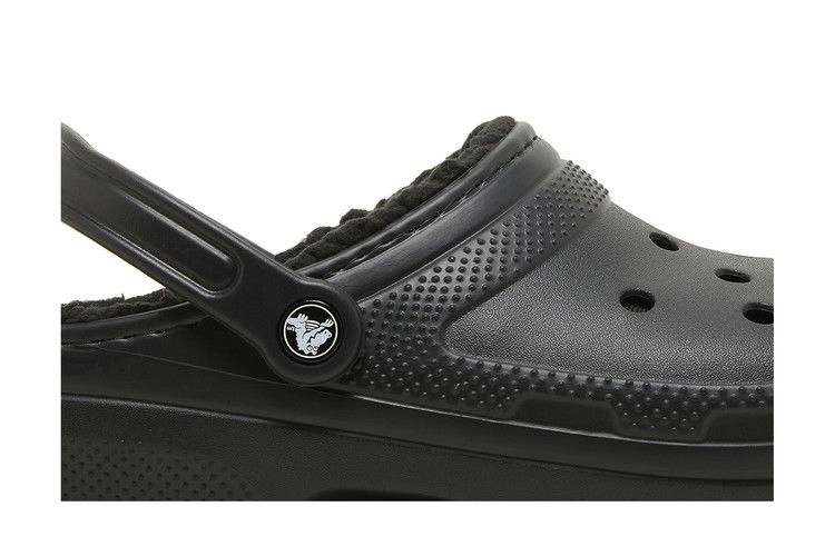 classic-lined-clog-black-203591-060_01