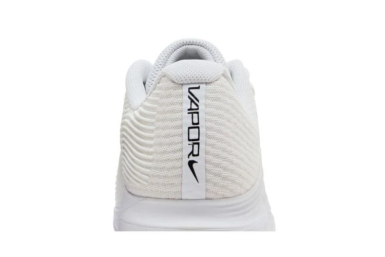 Кроссовки NikeCourt Air Zoom Vapor 12 HC 'White Black'