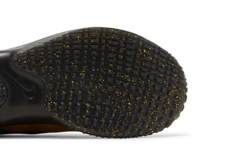 force-zoom-trout-ltd-tf-black-metallic-gold-cz5916-012_04