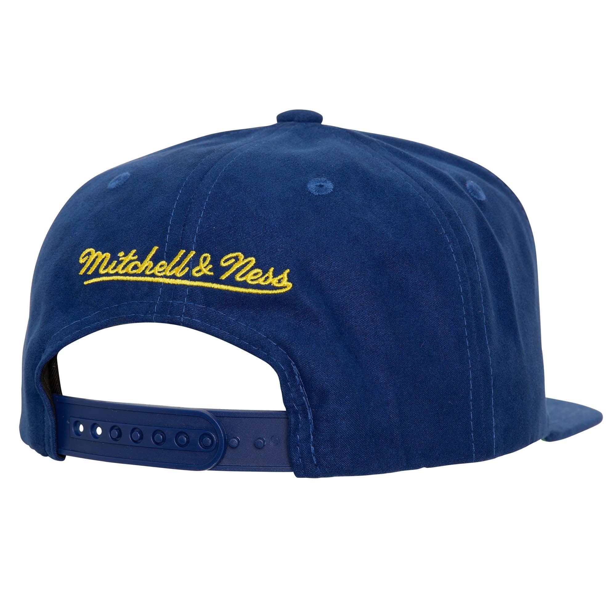 Mitchell-Ness-Sweet-Suede-Snapback-Golden-State-Warriors-Hat-1