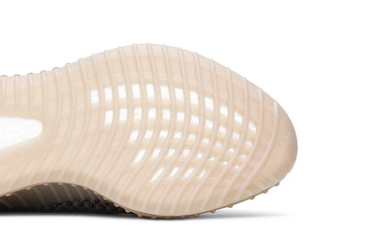 Кроссовки adidas Yeezy Boost 350 V2 'Fade'