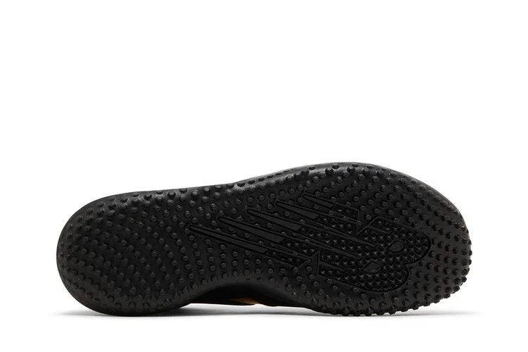 Кроссовки New Balance Ohtani 1 TF 'Black Metallic Gold'