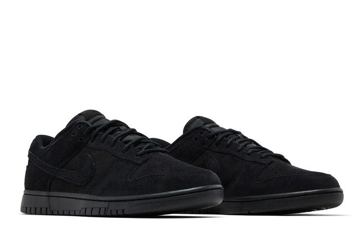 dunk-low-se-triple-black-ib6651-001_07