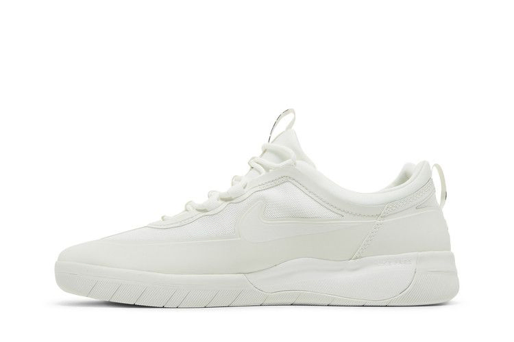 nyjah-free-2-sb-triple-white-bv2078-109_02