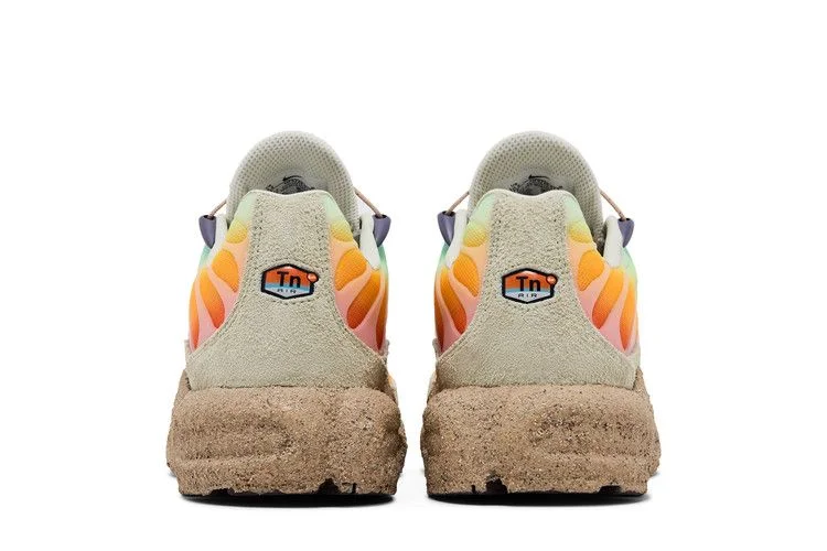 Кроссовки Nike Wmns Air Max Plus 'Beach Sunset'