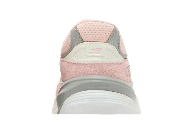 Кроссовки New Balance 990v6 Big Kid 'Pink Haze'