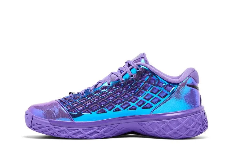 zoom-kobe-3-low-protro-purple-venom-iu3313-500_3