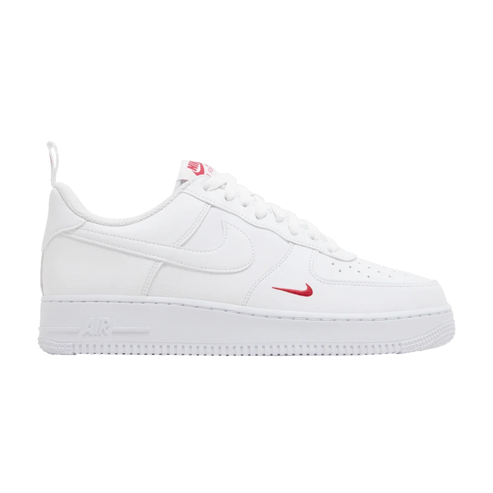 Krossovki-Nike-Air-Force-1-07-Red-Mini-Swoosh