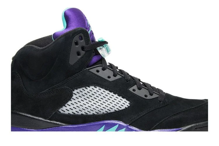 Кроссовки Air Jordan 5 Retro 'Black Grape'