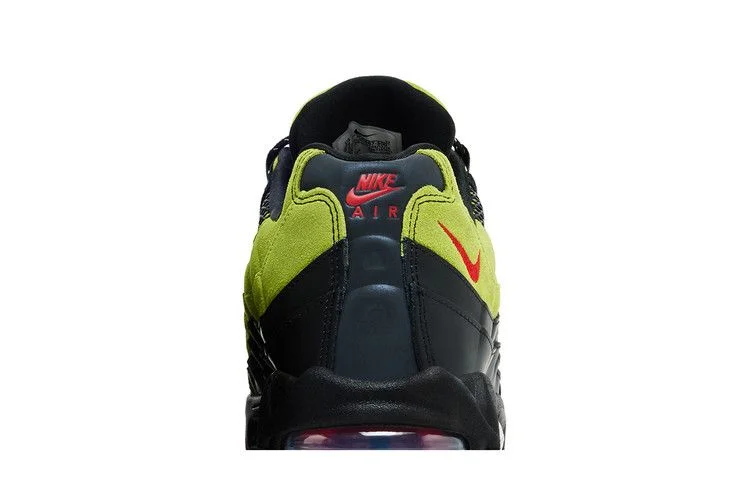 Krossovki-Aya-Brown-x-Nike-Air-Max-95-Big-Bubble-Atomic-Green-6