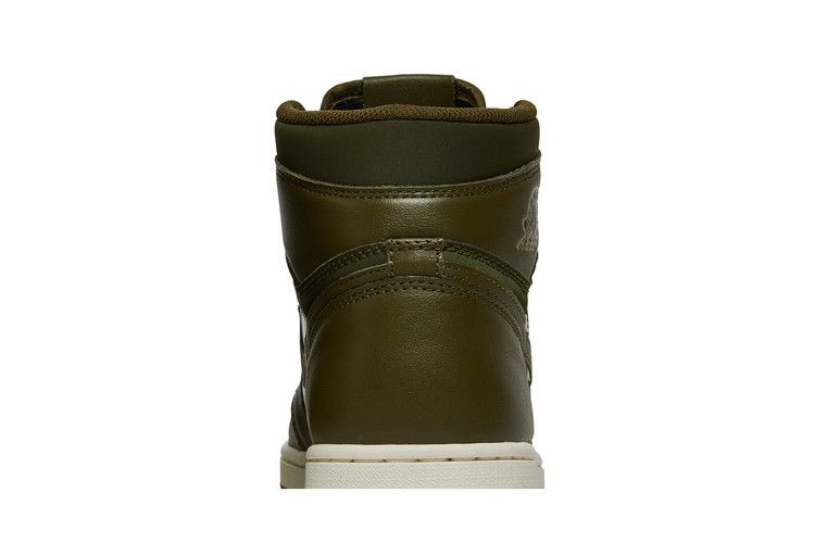 air-jordan-1-retro-high-og-olive-canvas-555088-300_06