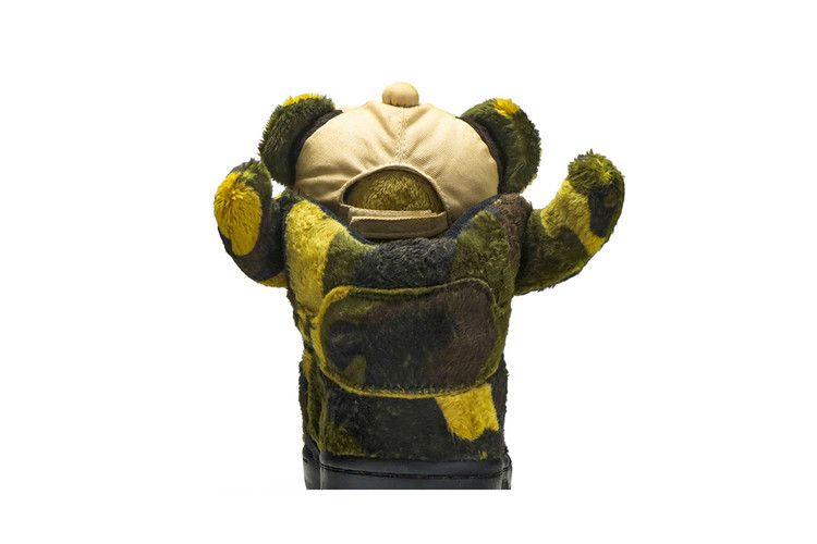 Кроссовки Adidas Jeremy Scott 'Camo Bear'