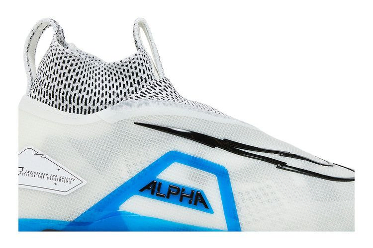 alpha-menace-elite-3-white-game-royal-ct6648-101_01