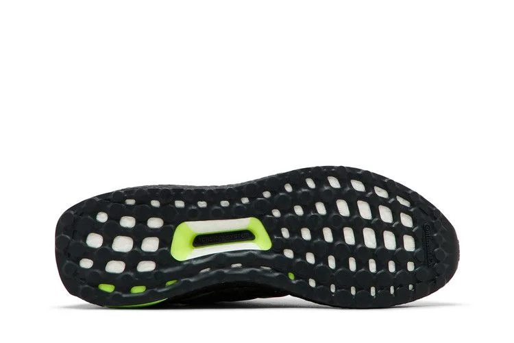 Кроссовки adidas UltraBoost 1.0 'Black Lucid Lemon'