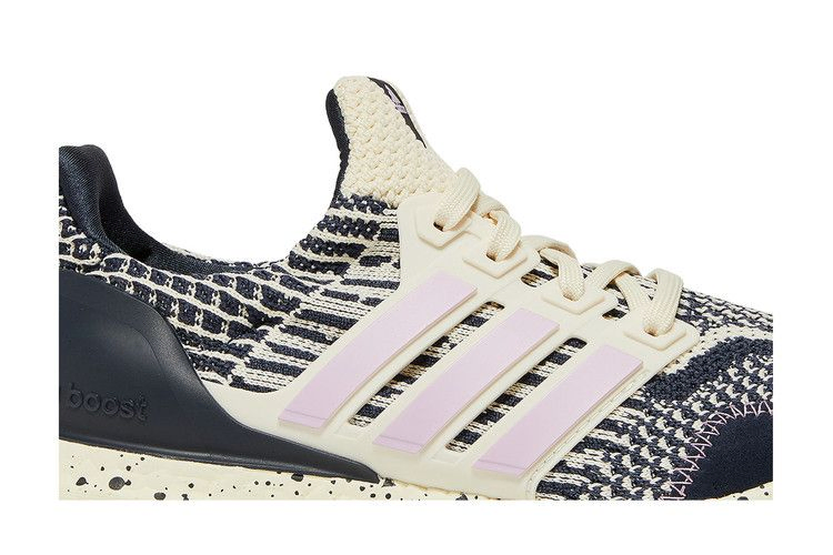 wmns-ultraboost-5-0-dna-shadow-navy-lilac-speckled-gv8736_01-1