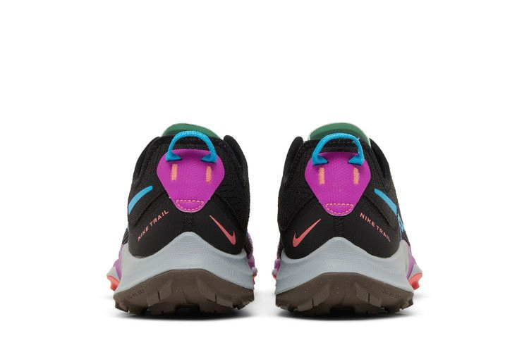 air-zoom-terra-kiger-8-black-vivid-purple-dh0649-003_05