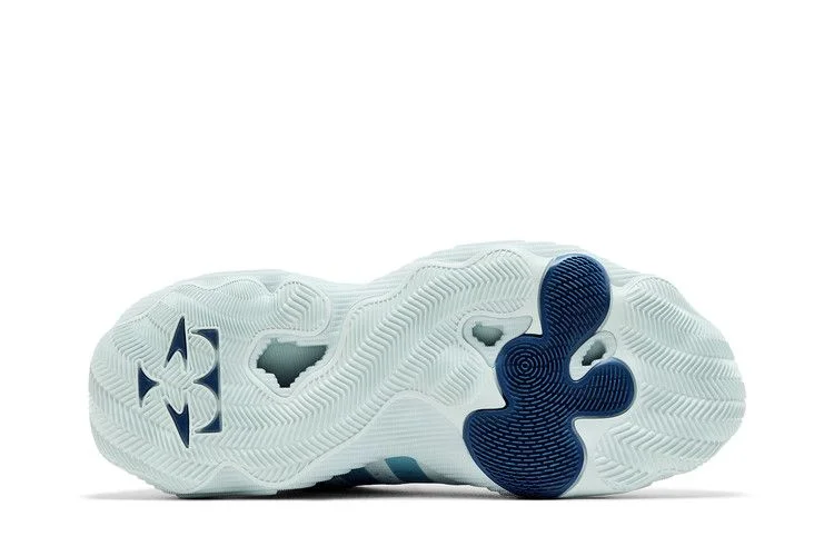 Krossovki-adidas-Trae-Young-3-Semi-Blue-Burst-3