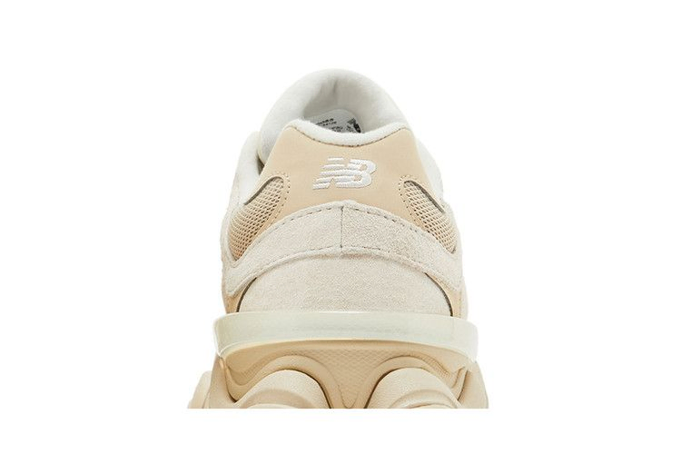 Кроссовки New Balance 9060 'Beige White'