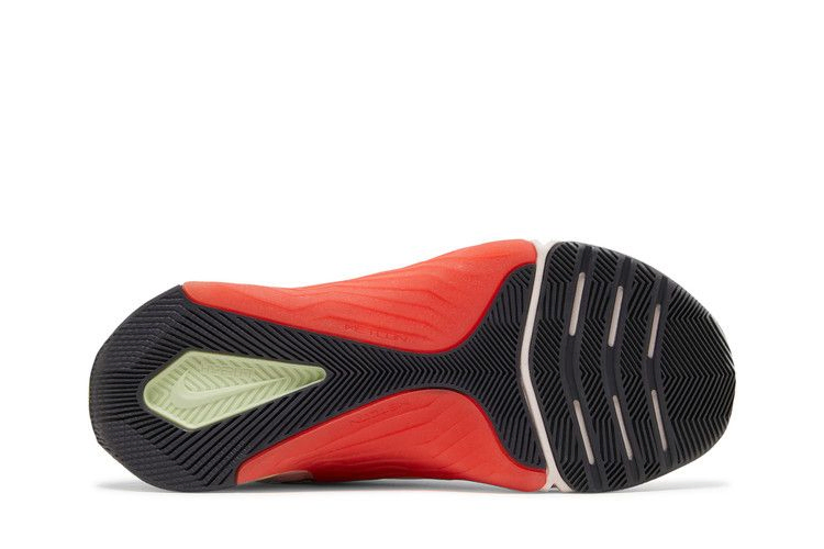 Кроссовки Nike Wmns Metcon 7 'Light Soft Pink Magic Ember'