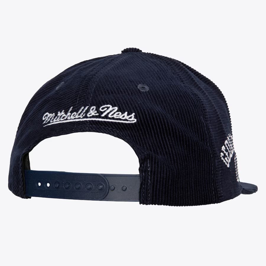 Бейсболка Mitchell & Ness Navy Georgetown Hoyas All Directions Corduroy Snapback Hat