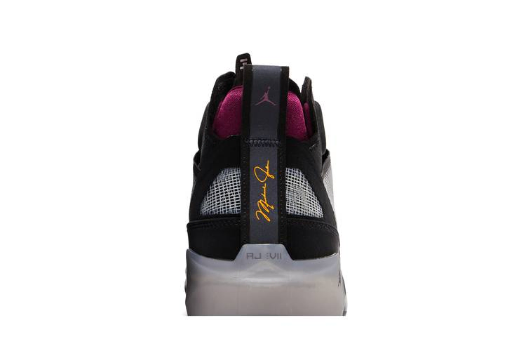 Кроссовки Air Jordan 37 'Bordeaux'