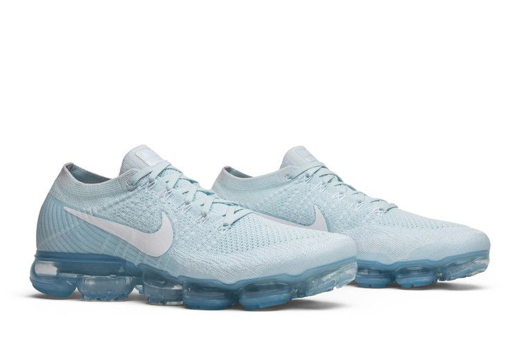 air-vapormax-glacier-blue-849558-404_07
