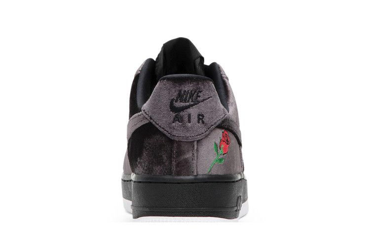 Кроссовки Nike Air Force 1 07 QS 'Velvet Rose'