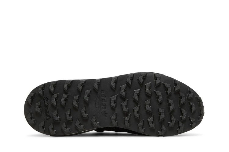 nmd_r1-tr-black-white-camo-gx6328_03