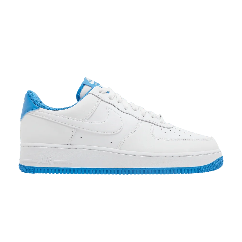 Krossovki-Nike-Air-Force-1-07-White-Light-Photo-Blue