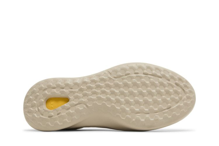 adifom-trxn-aluminium-wonder-beige-ig7454_03