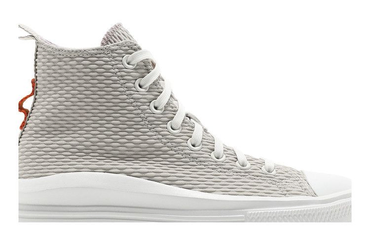 wmns-chuck-taylor-all-star-move-high-future-utility-572421c_01