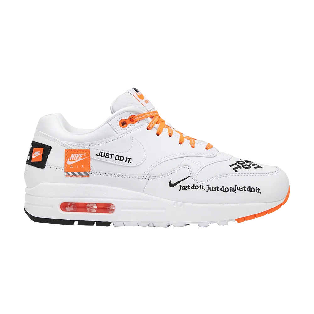 Krossovki-Nike-Wmns-Air-Max-1-LX-Just-Do-It