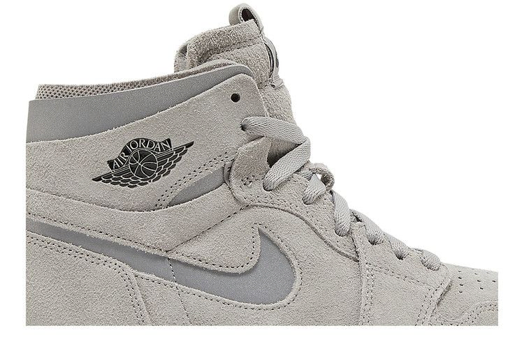 Кроссовки Wmns Air Jordan 1 High Zoom Comfort 'Medium Grey'