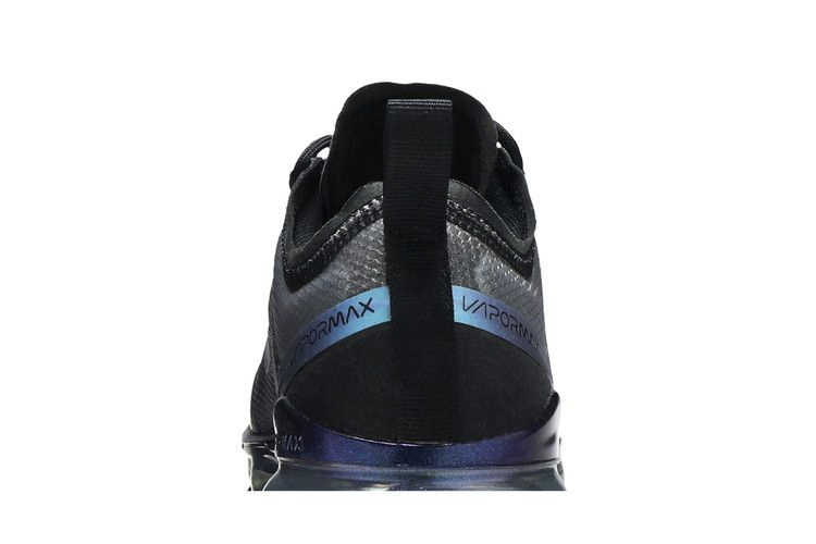 air-vapormax-2019-gs-throwback-future-aj2616-003_06