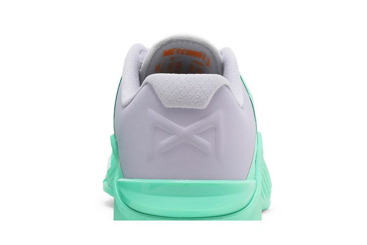 wmns-metcon-6-white-infinite-lilac-green-at3160-135_06