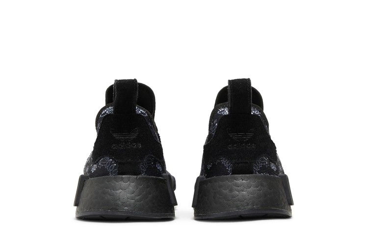 Кроссовки Neighborhood x adidas NMD_R1 'Black Paisley Bandana'