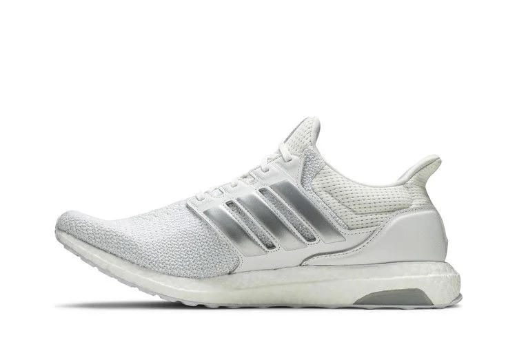 Krossovki-adidas-UltraBoost-DNA-White-Silver-Metallic-2