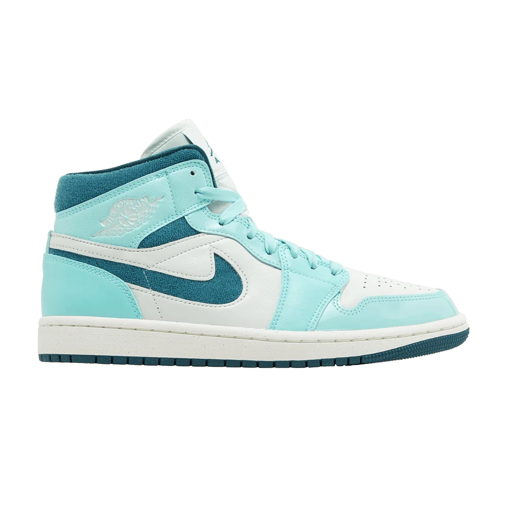 Кроссовки Wmns Air Jordan 1 Mid SE 'Bleached Turquoise'