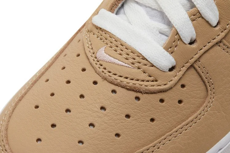 Krossovki-Nike-Air-Force-1-Low-Retro-Linen-2024-8