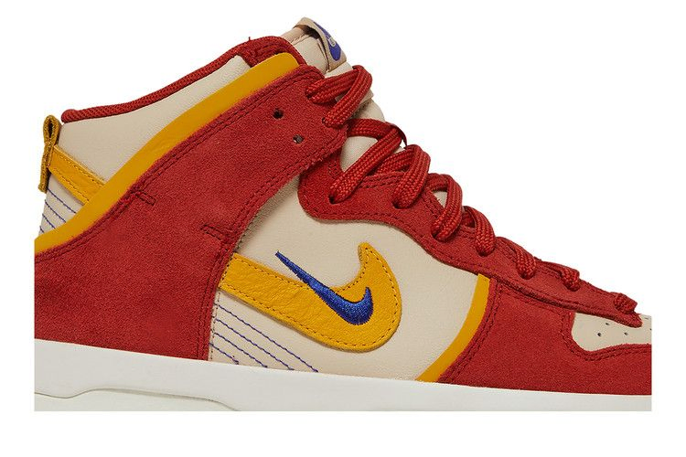 Кроссовки Nike Wmns Dunk High Up 'Cinnabar'