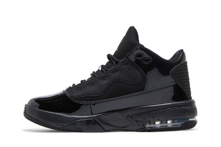 jordan-max-aura-2-gs-triple-black-cn8094-005_02