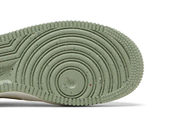 air-force-1-lv8-gs-muted-green-dq0360-100_04