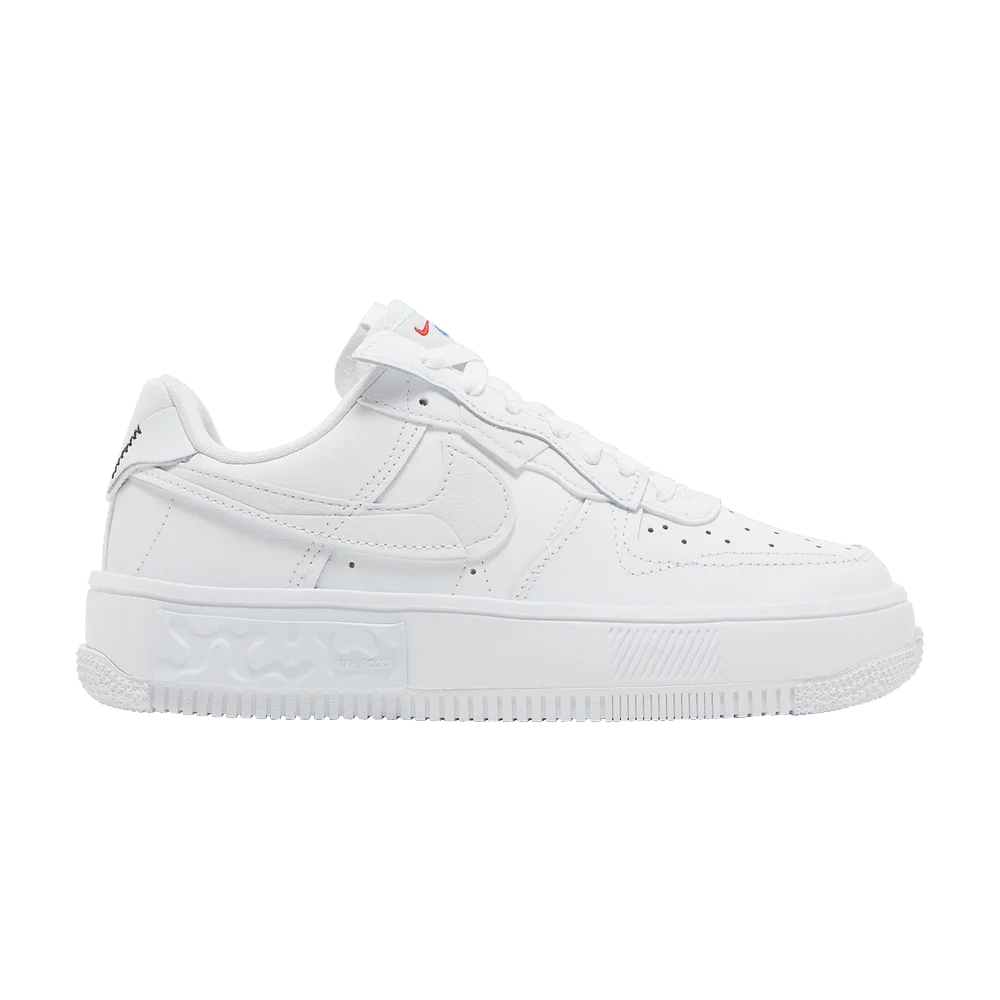 Krossovki-Nike-Wmns-Air-Force-1-Fontanka-Triple-White